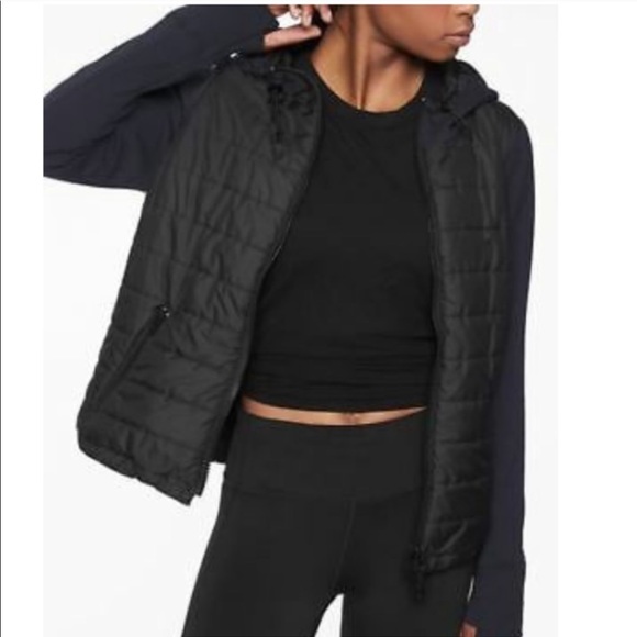 Athleta Jackets & Blazers - Athleta cozier hooded jacket mini puffer primaloft
